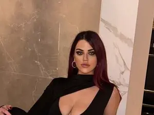 Myfreecams Sex Chat of Alessia_Bloom