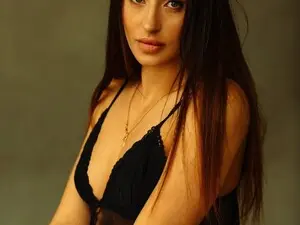 Myfreecams Nude Webcam of SophiePotter