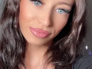 Myfreecams Sex Cam of AlmaBell