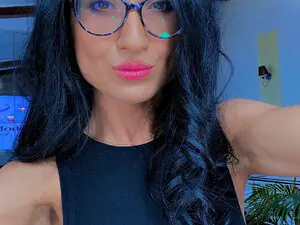 Myfreecams Live Porn of VIKKEZE
