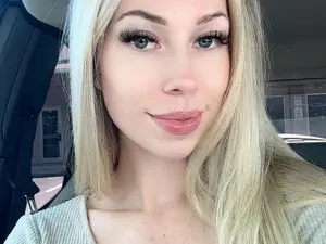 Myfreecams Free Live Porn of StellaRose