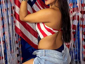 Myfreecams Adult Webcams of Luna_brown7
