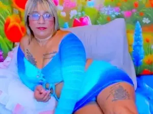 Myfreecams Adult Webcam of Roxyfoxy69