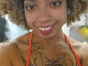 Myfreecams Best live sex cam show of CherriBombzz