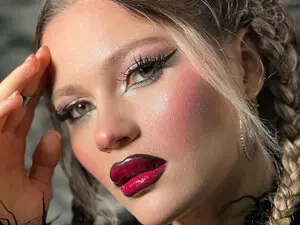 Myfreecams Adult Webcams of Avelinehowo