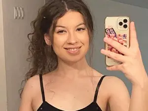 Myfreecams Adult Webcam of MonaPinky