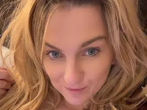 Myfreecams Adult Webcam of BustyKay28