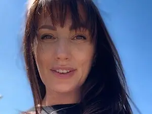 Myfreecams Adult Webcams of Woman_Insight