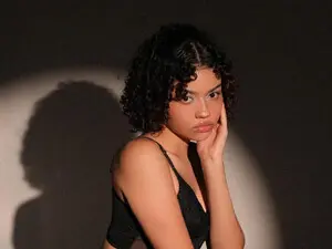 Myfreecams Nude Webcam of Chloe_Cortez