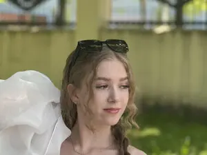 Myfreecams Free Porn Cam of KellyLuv_