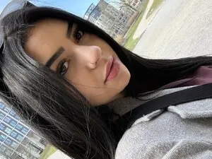 Myfreecams Sex Cam of KiraAmane