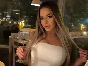 Myfreecams Adult Webcam of LexxySelena