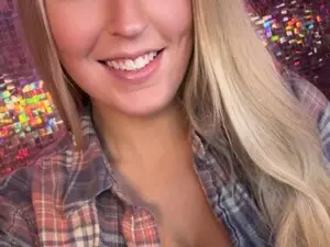 Myfreecams Live Sex of Lucyallen4201