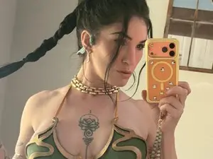 Myfreecams Best Webcam of LaraLoxley