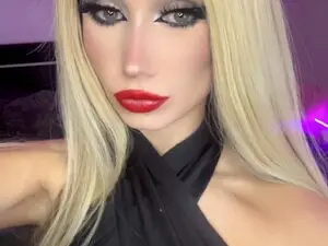 Myfreecams Live Porn of Isabella_baby