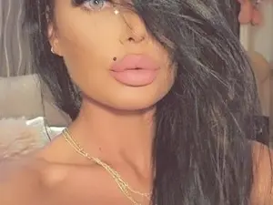 Myfreecams Live Sex of Morrenna