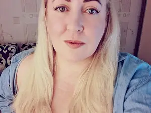 Myfreecams Nude Webcam of SweetieLoren