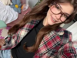 Myfreecams Live Sex of Zoe_Jase