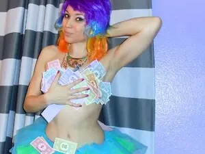 Myfreecams Watch Live Sex Cams of seekahsoul