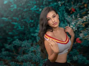 Myfreecams Live Sex Cam of sluttyperver