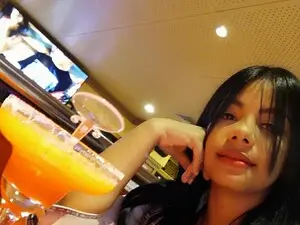 Myfreecams Nude Webcam of perla_tits