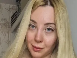 Myfreecams Live Sex Cam of Lili95