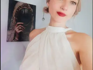 Myfreecams Best live sex cam show of SerenaGrant