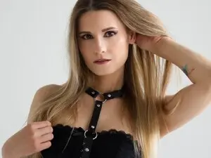 Myfreecams Watch Live Sex Cams of CatrinStar