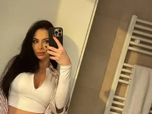 Myfreecams Live Sex of ChloeDevine