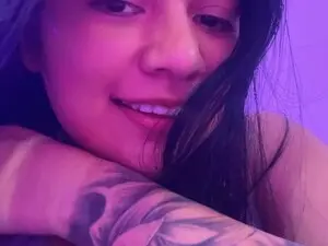 Myfreecams Live Sex Cam of Mia_Dior