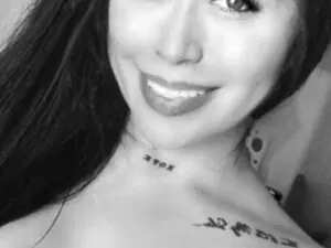 Myfreecams Sex Cam of Vicky_hotmilf