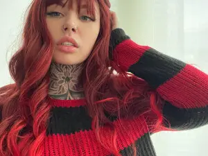 Myfreecams Nude Webcam of BlazedBratx