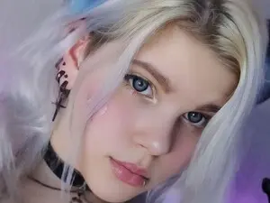 Myfreecams Nude Webcam of JoannLowe