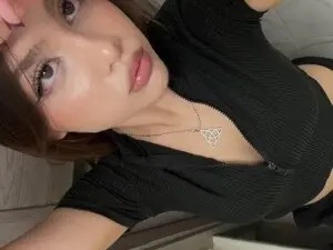 Myfreecams Sex Cam of EvaHarrix