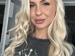 Myfreecams Sex Cam of QueenBA