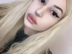 Myfreecams Private Sex Chat of Alison_Moonli