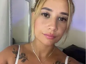 Myfreecams Sex Cam of Carla_beer