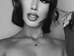 Myfreecams Nude Webcam of Lya_roberts