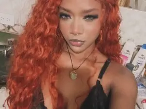 Myfreecams Nude Webcam of Adrii_smiitth