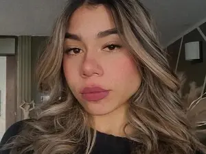 Myfreecams Watch Live Sex Cams of Rachellcriss_
