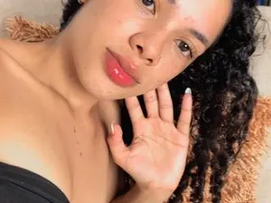 Myfreecams Free Porn Cam of InnaMebarak