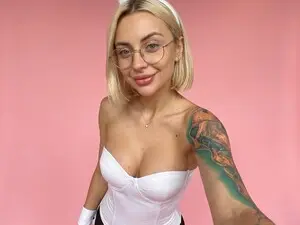 Myfreecams Best Webcam of YourLizzyDoll