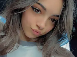 Myfreecams Sex Cam of Skybaby69