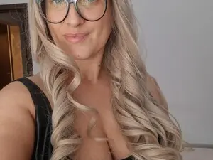 Myfreecams Adult Webcams of Aphrodite_S32