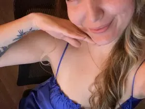 Myfreecams Adult Video Chat of Monica