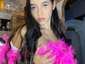 Myfreecams Watch Live Sex Cams of Rouse_cutie