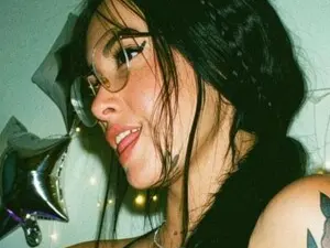Myfreecams Watch Live Sex Cams of Isa_Maiden