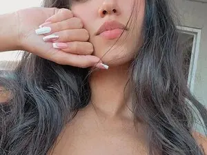 Myfreecams Sex Chat of Kloeh