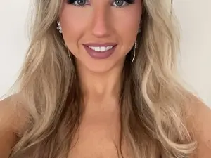 Myfreecams Adult Webcam of Aria_Woods