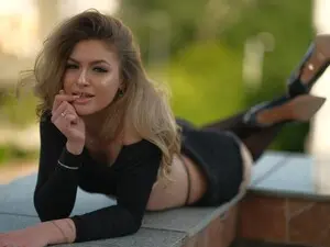 Myfreecams Live Porn of NayaQuinn